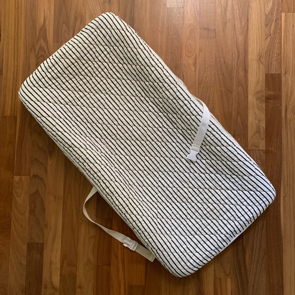 Summer Infant Changing Pad and Organic Black & White Stripe Quilted Cotton Cover